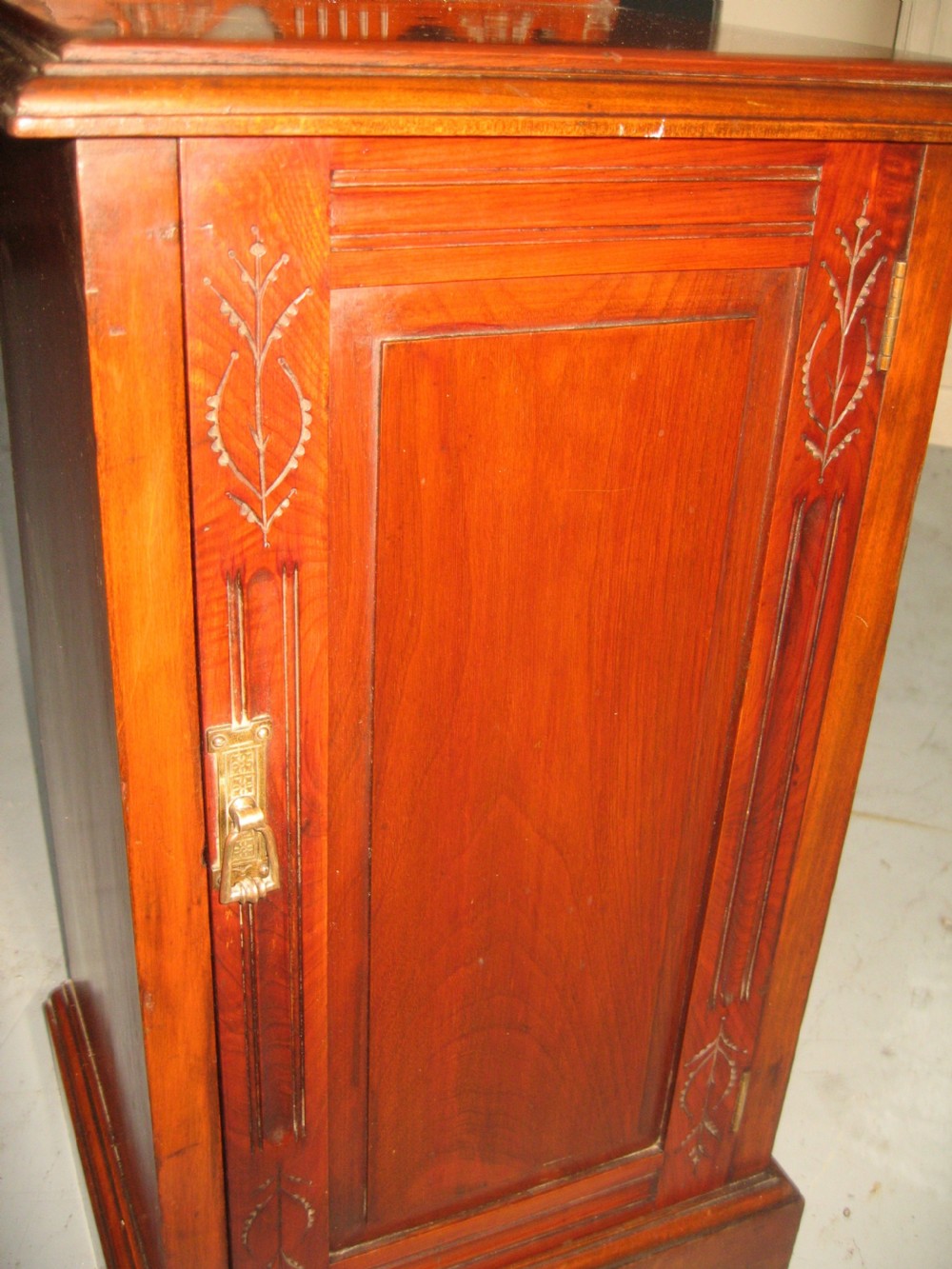Late Victorian  walnut  bed side cabinet View IV