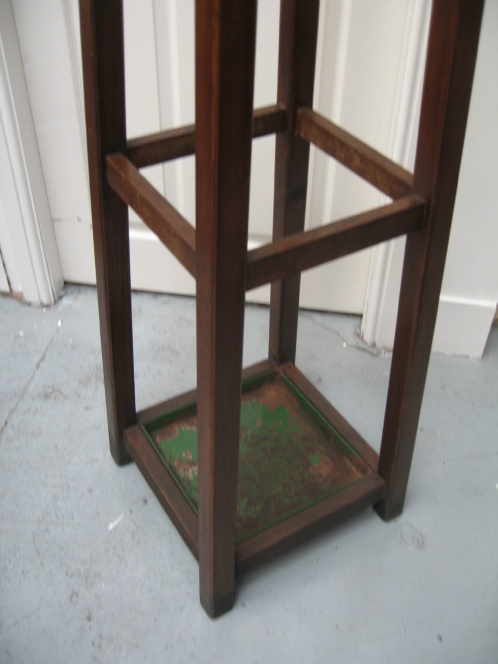 Hat  coat and walking stick stand View IV