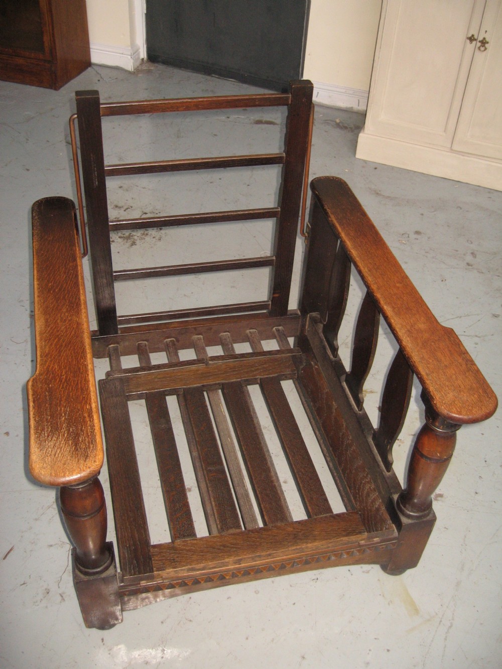 Oak folding recline arm chair View VII