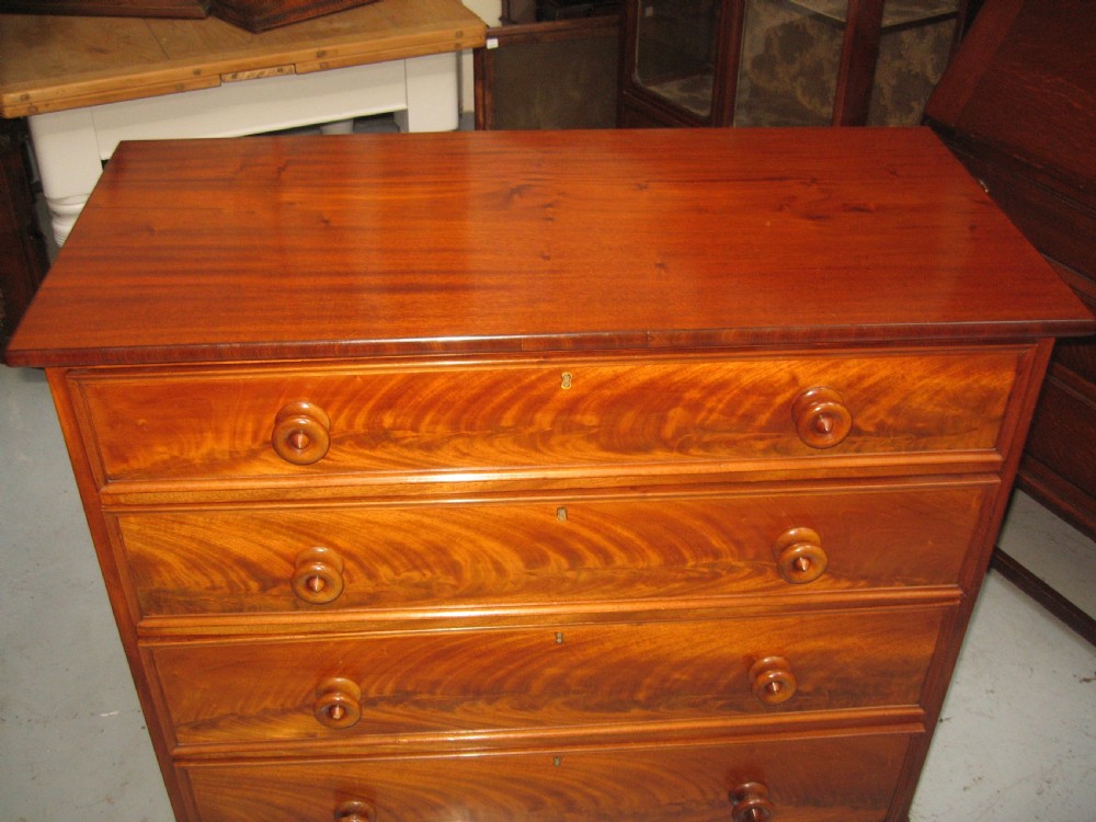 Good Victorian period  mahogany chest drawers View II