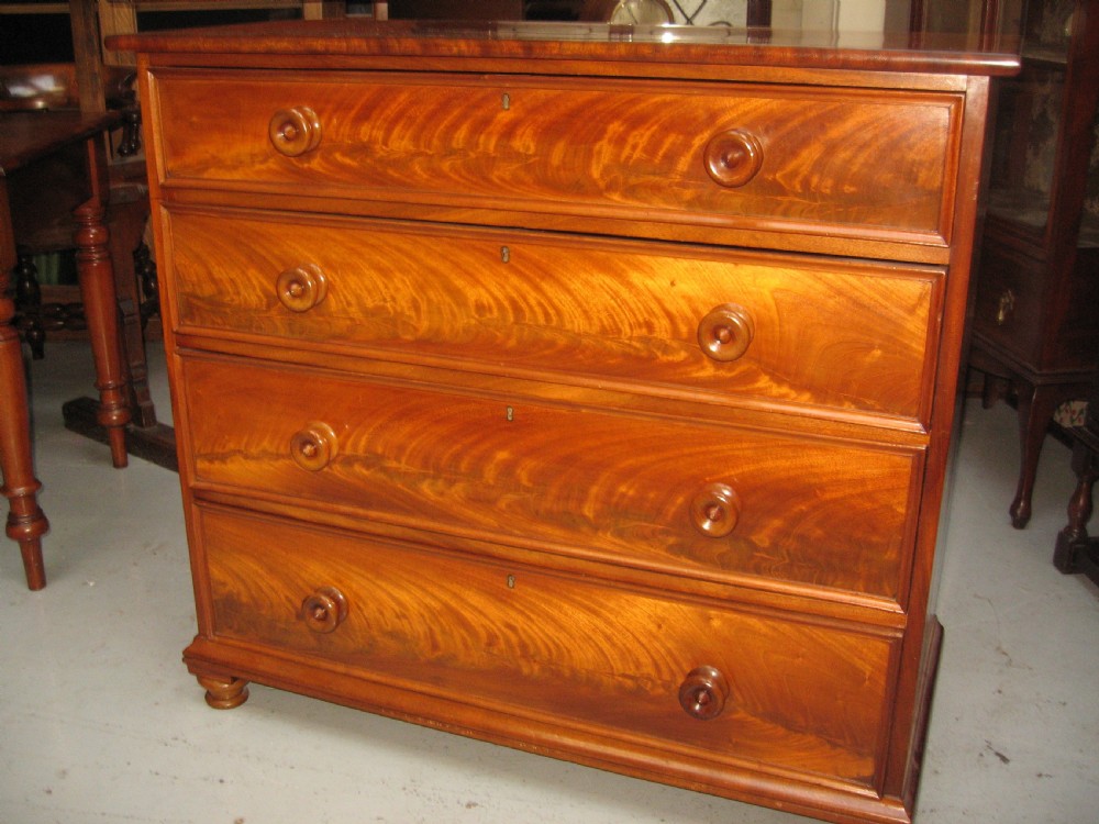Good Victorian period  mahogany chest drawers View VII