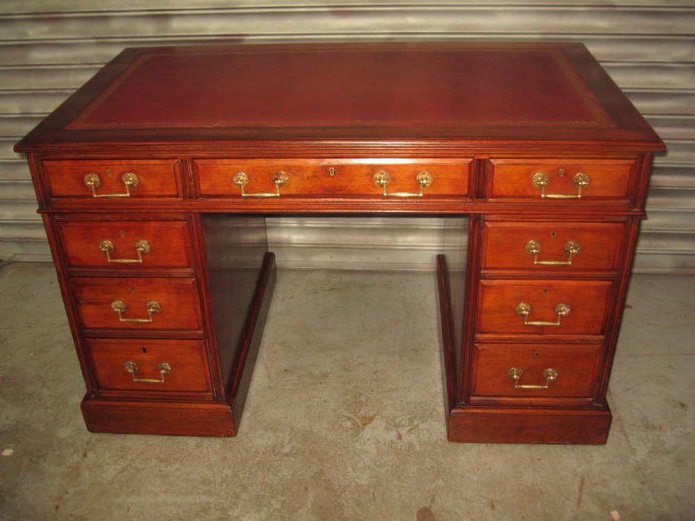 Edwardian mahogany  knee hole desk