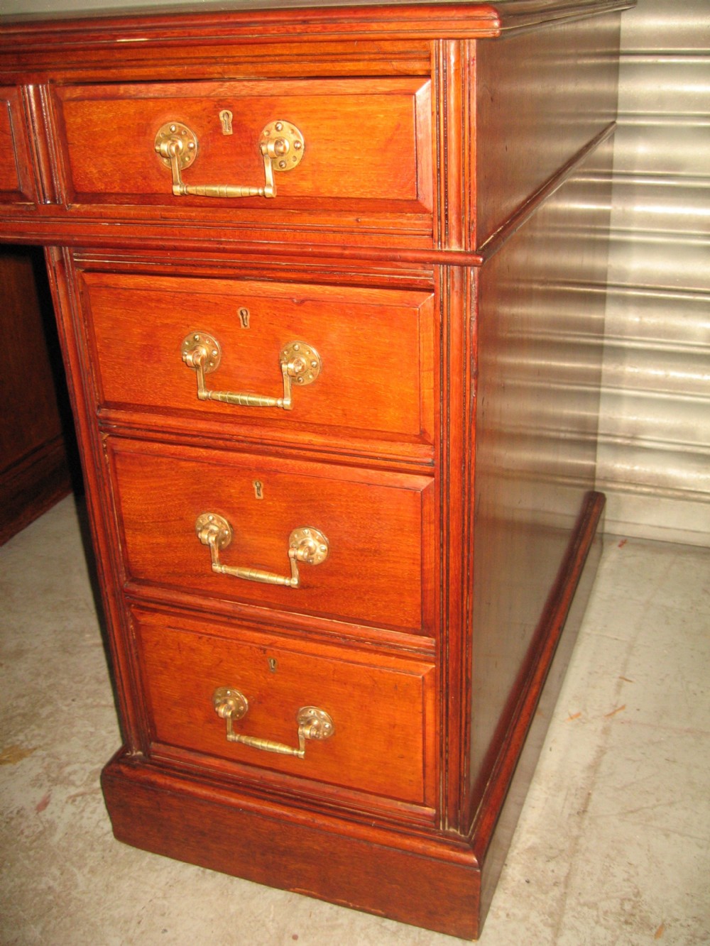 Edwardian mahogany  knee hole desk View III