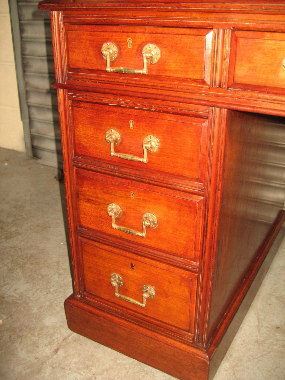 Edwardian mahogany  knee hole desk View IV