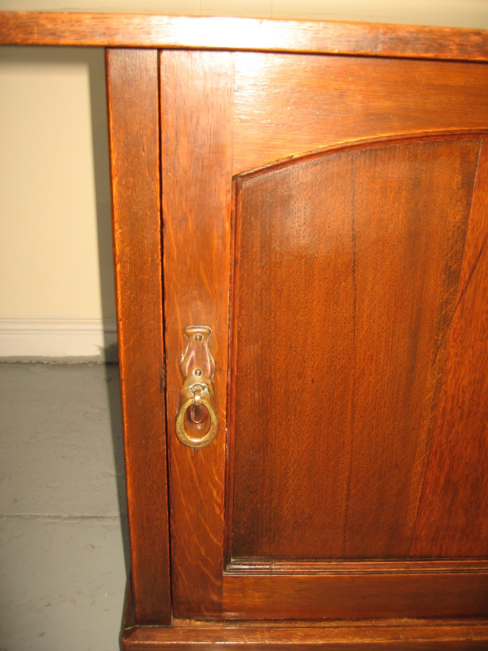 Oak Arts and Craft style  small cupboard View III