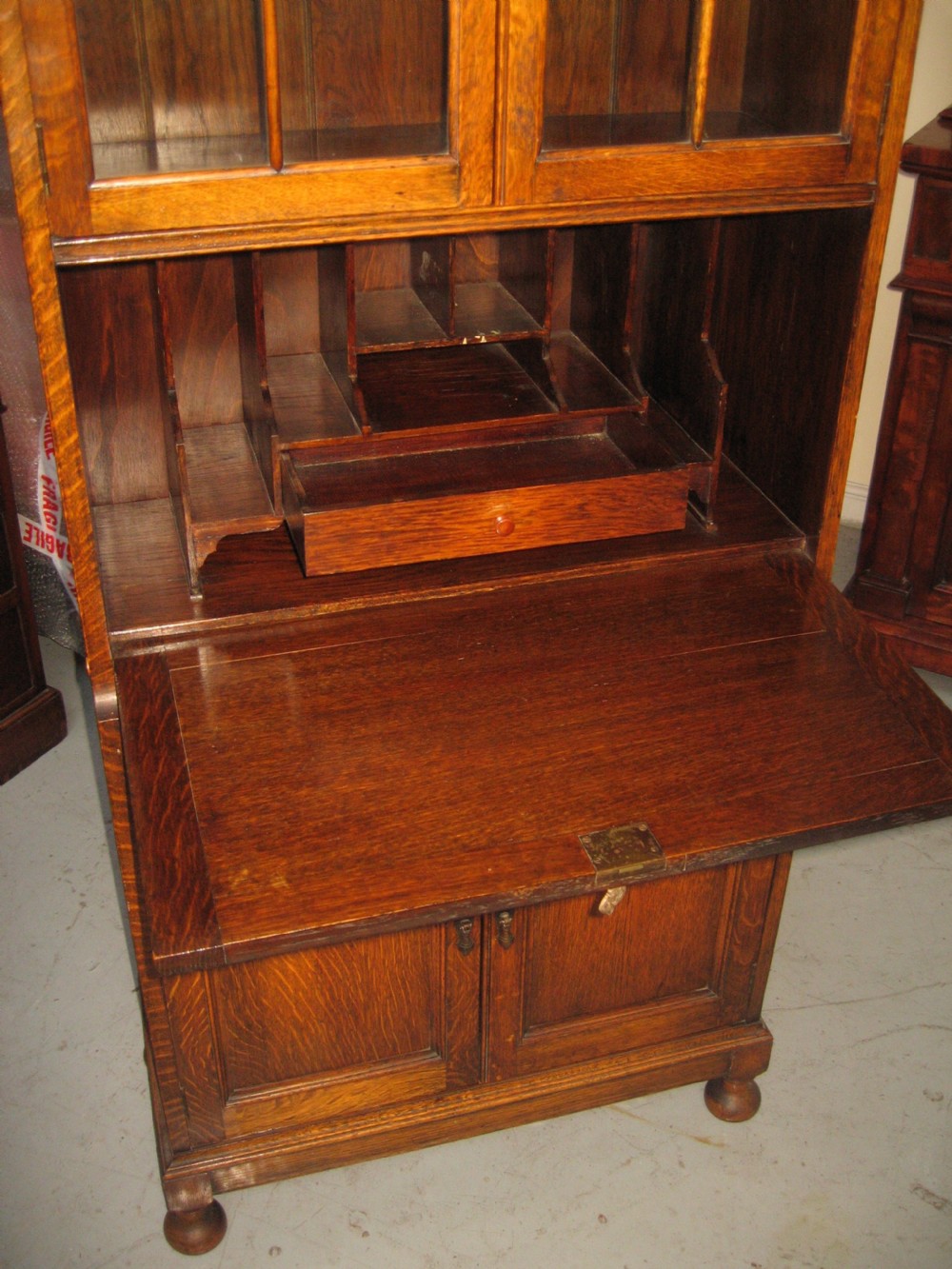 Oak bookcase and writing desk View VII