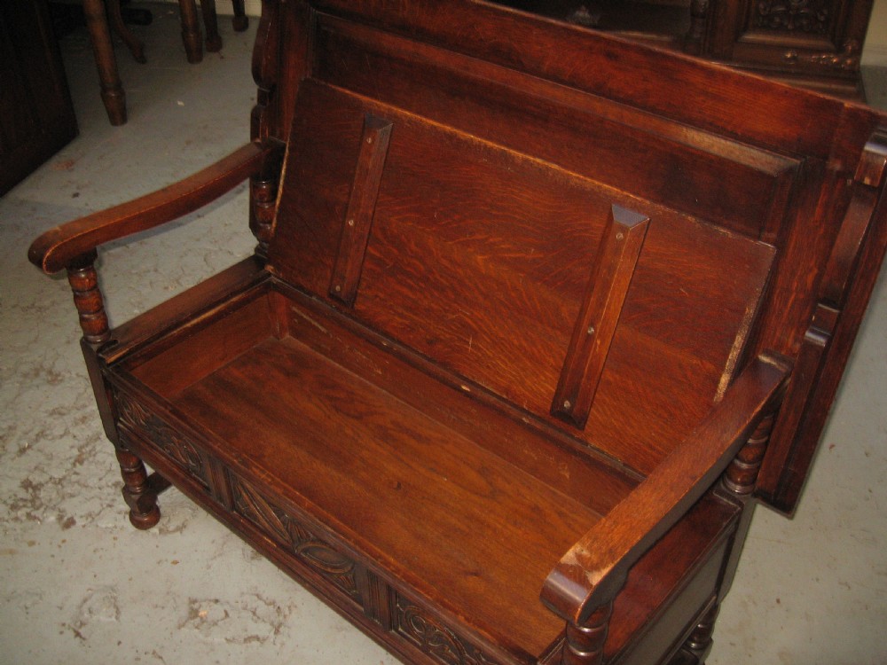 Oak   monks lid bench seat View VI