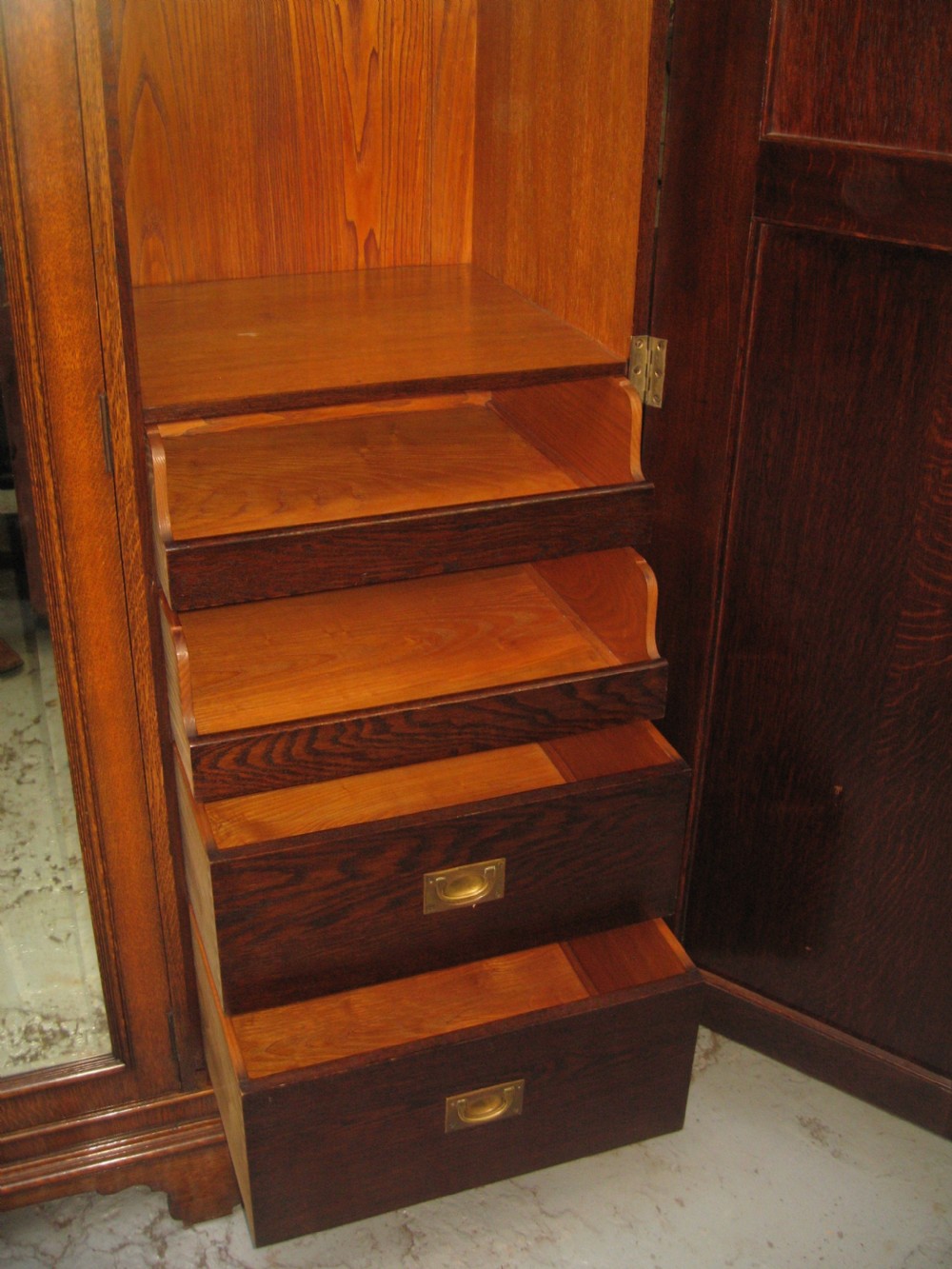 Large oak three door wardrobe View XI