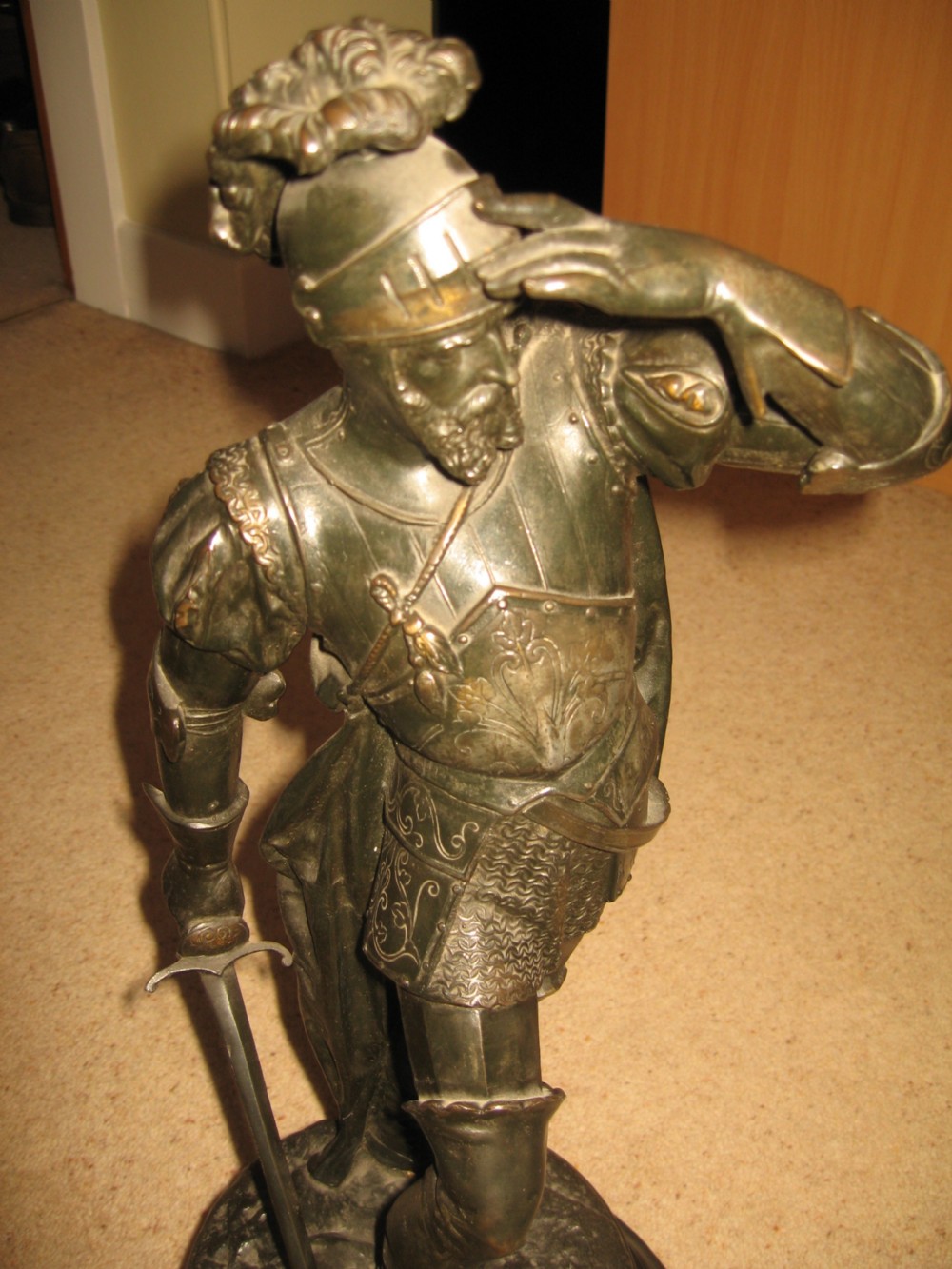 Pair of 19th century metal figures  soldiers View IX