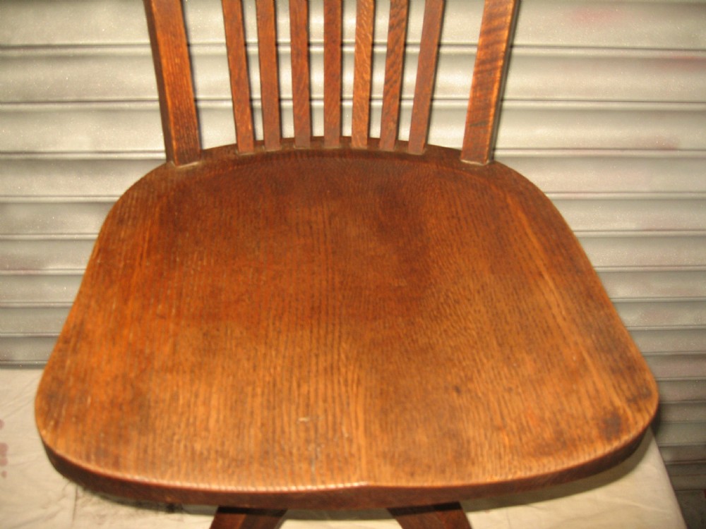 Oak office type  swivel chair View II