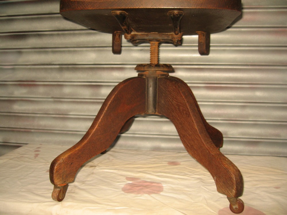 Oak office type  swivel chair View IV