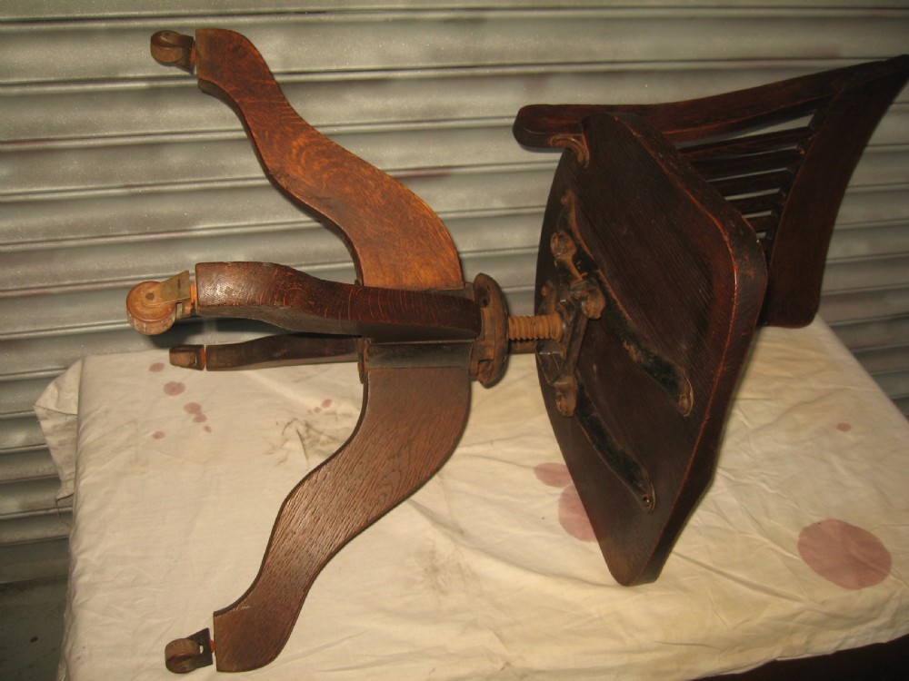 Oak office type  swivel chair View V