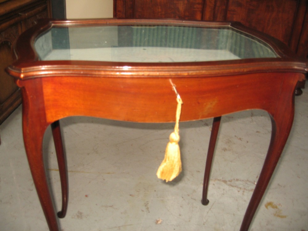 Edwardian Mahogany table display show case  View VI