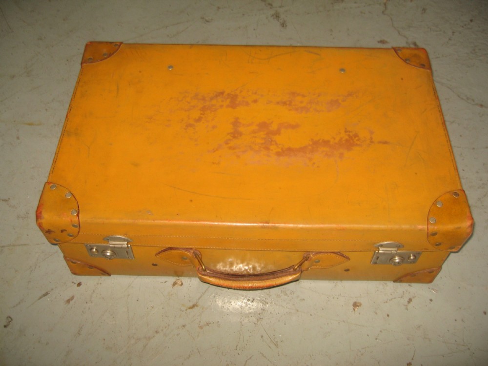 Light tan leather suit case View VII