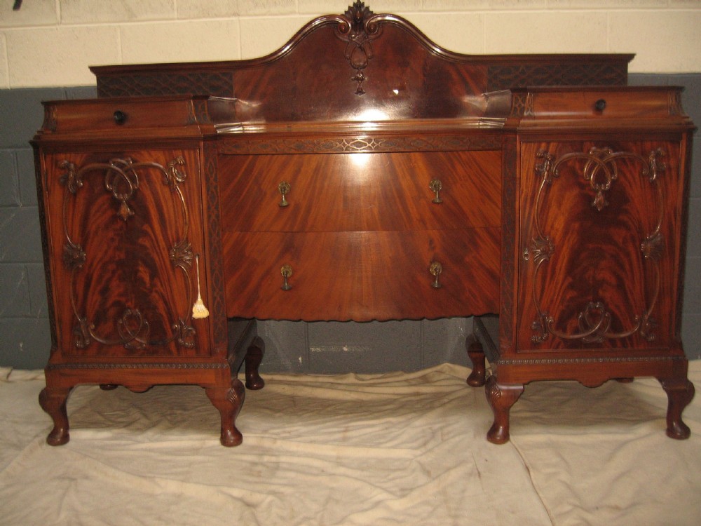 Large  mahogany  server sideboard dresser