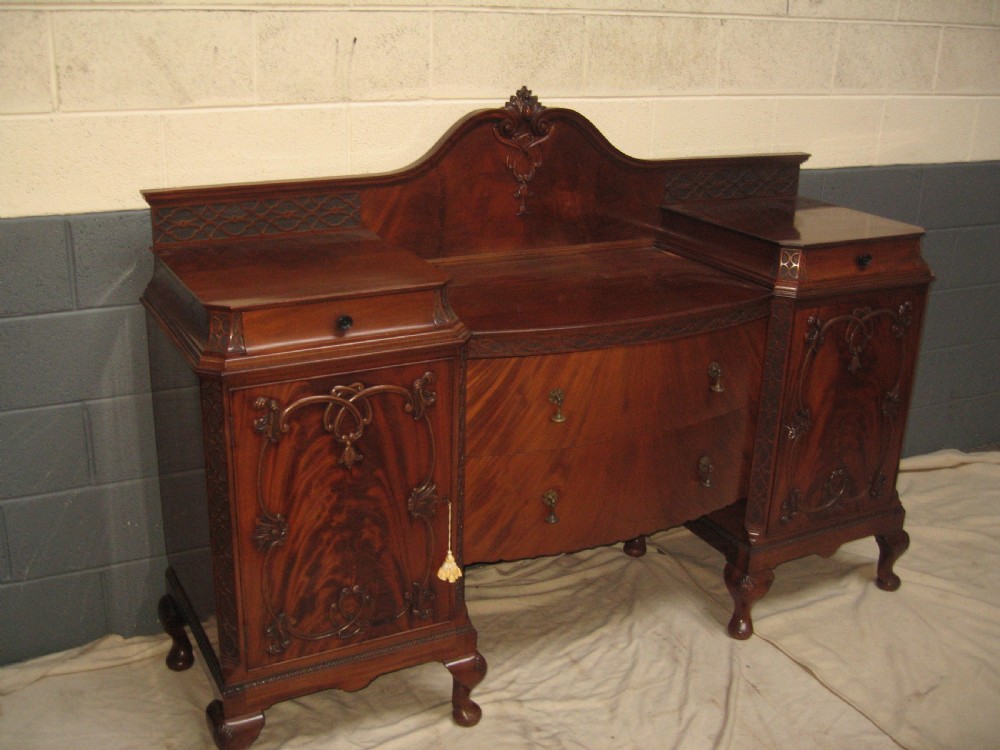 Large  mahogany  server sideboard dresser View X