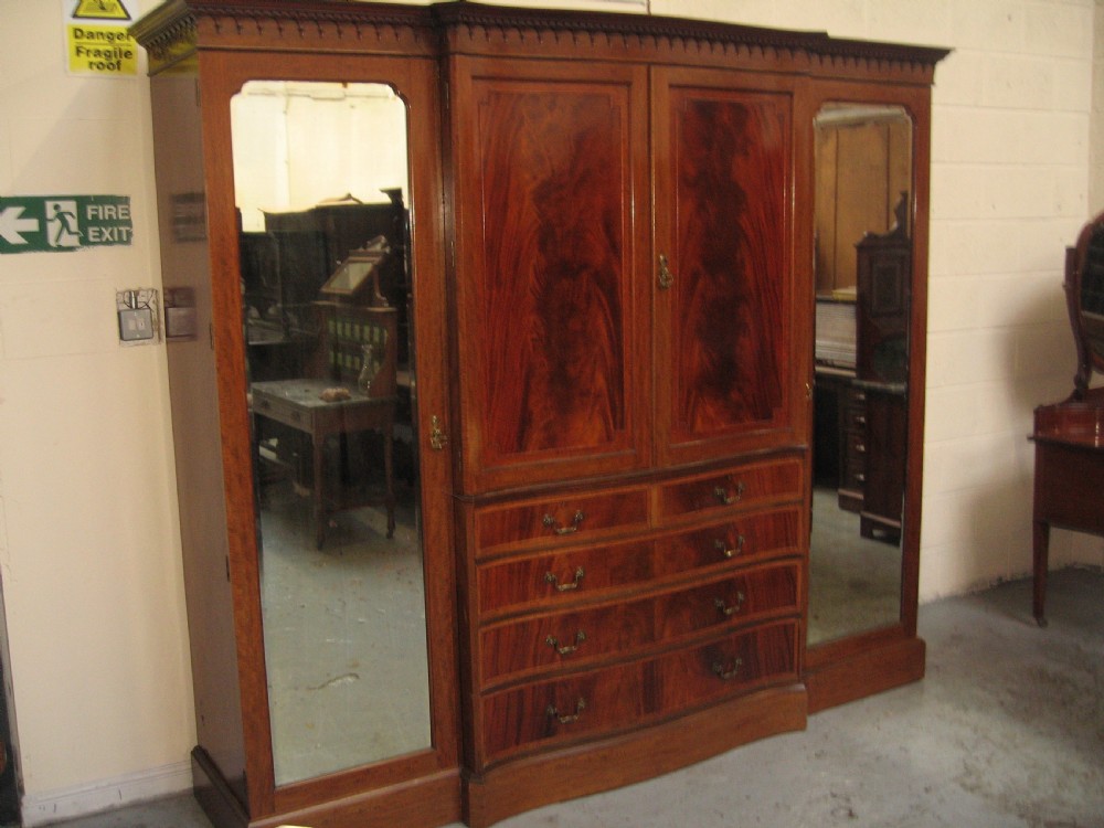 Large mahogany combination wardrobe View XII