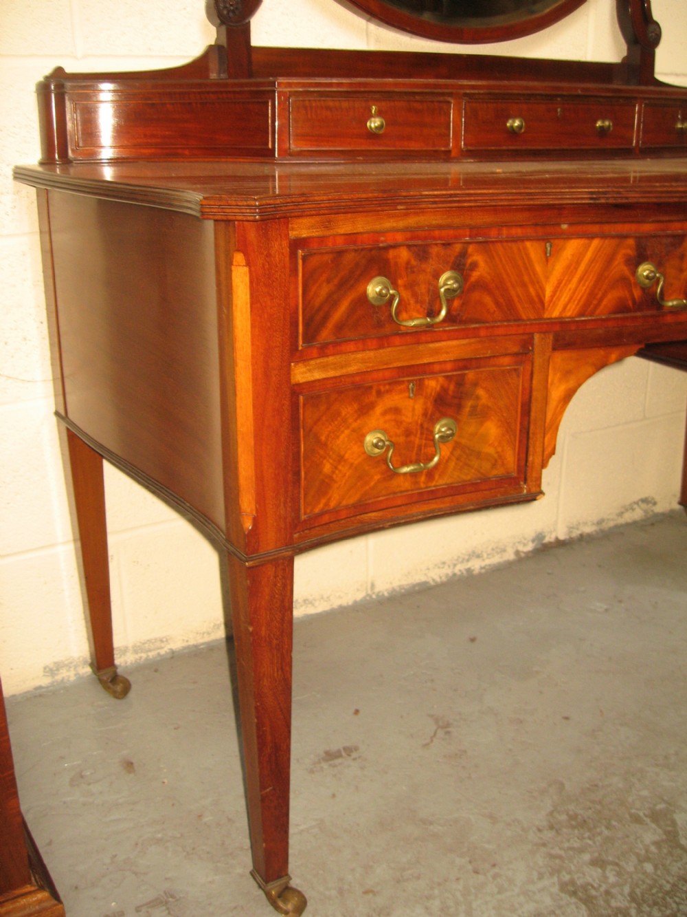 Large mahogany dressing table View III