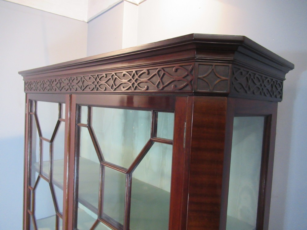 Attractive  Chippendale style display cabinet  View III