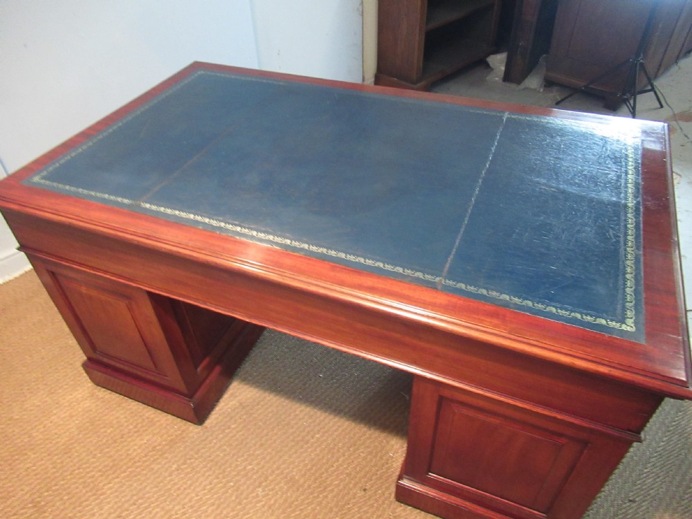 Mahogany knee hole desk  View IV