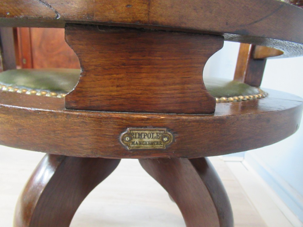 Late victorian oak swivel desk arm chair View III