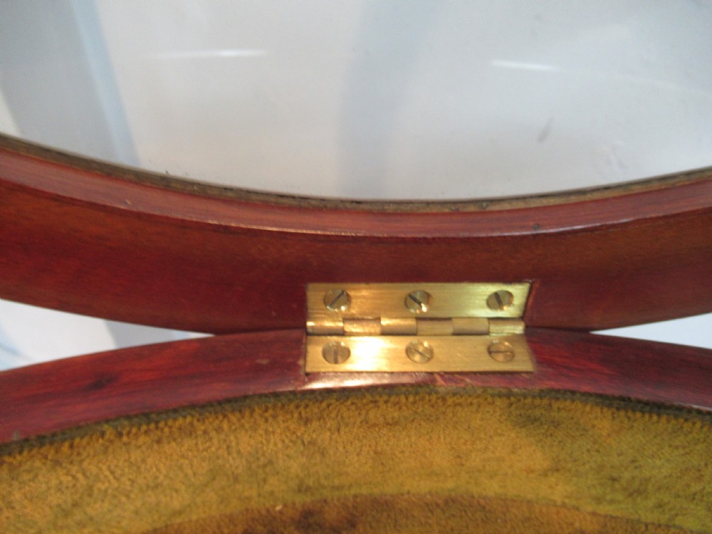 oval mahogany bijouterie display show case View VI