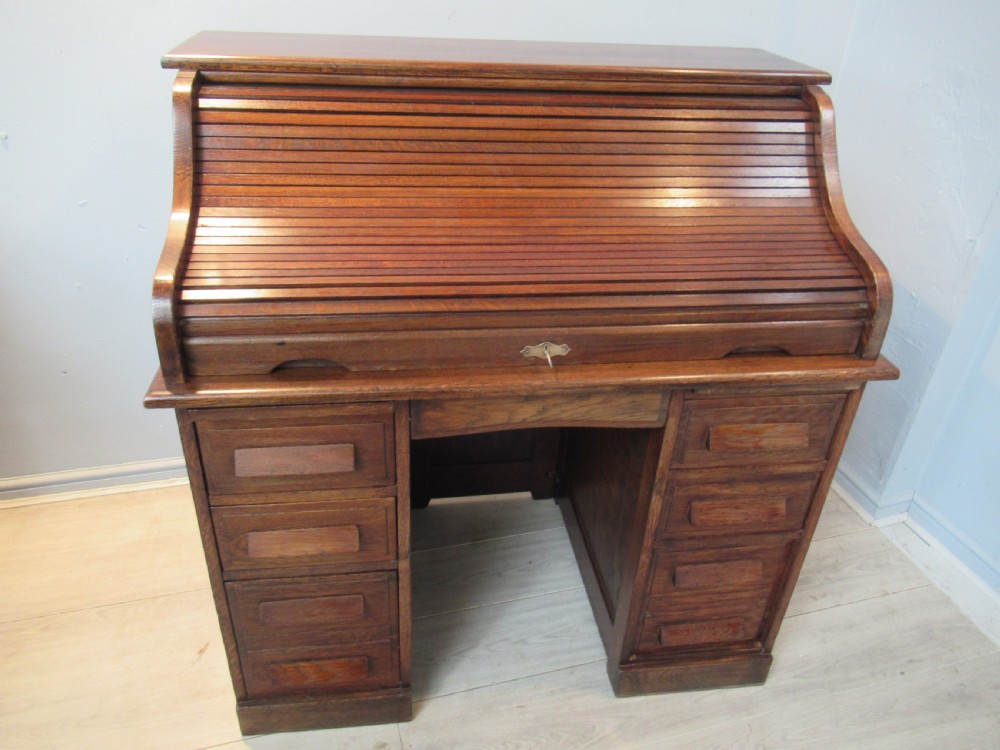 Small oak roll top  desk