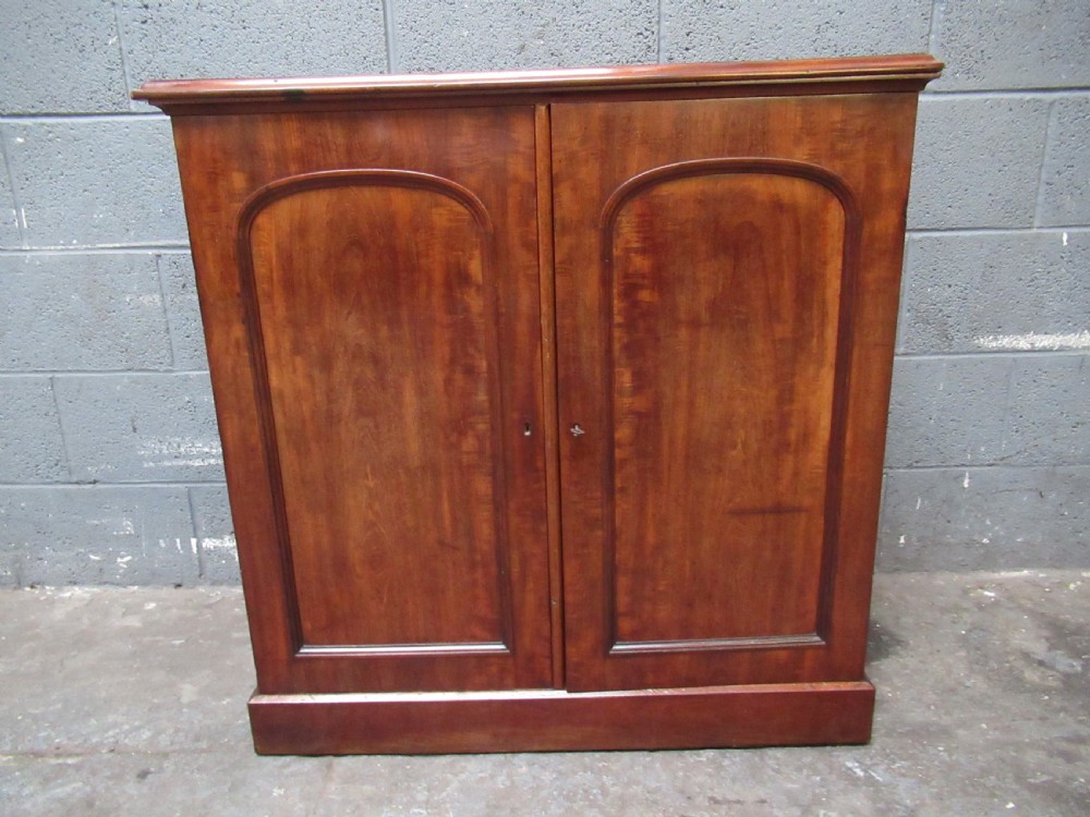 Victorian mahogany ten drawer fitted  cupboard View III