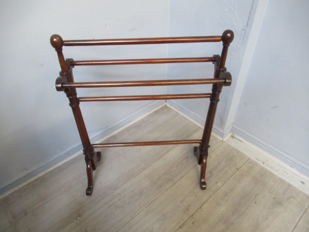 Victorian mahogany towel rail View IV