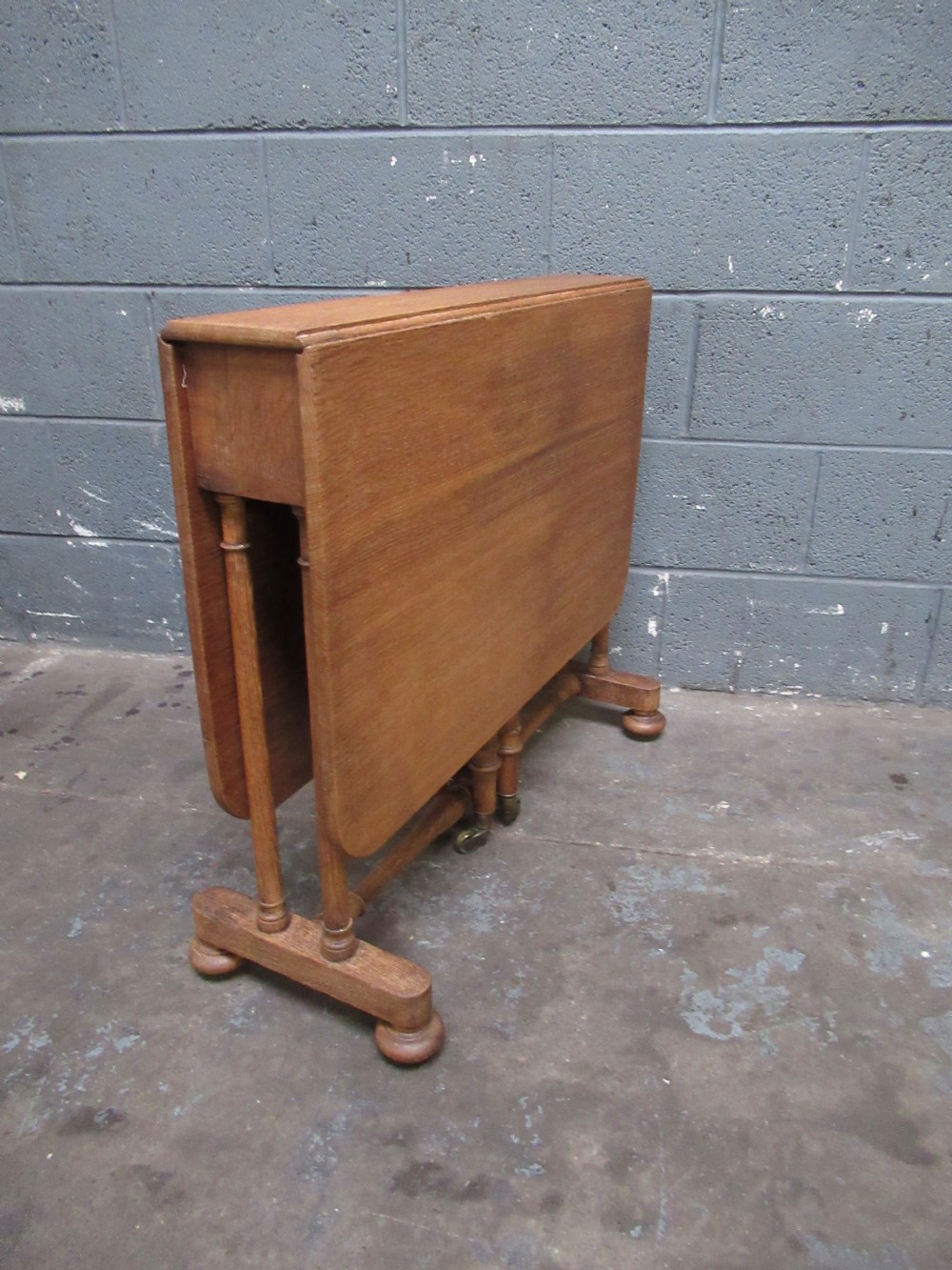 Victorian oak Sutherland  occasional table 