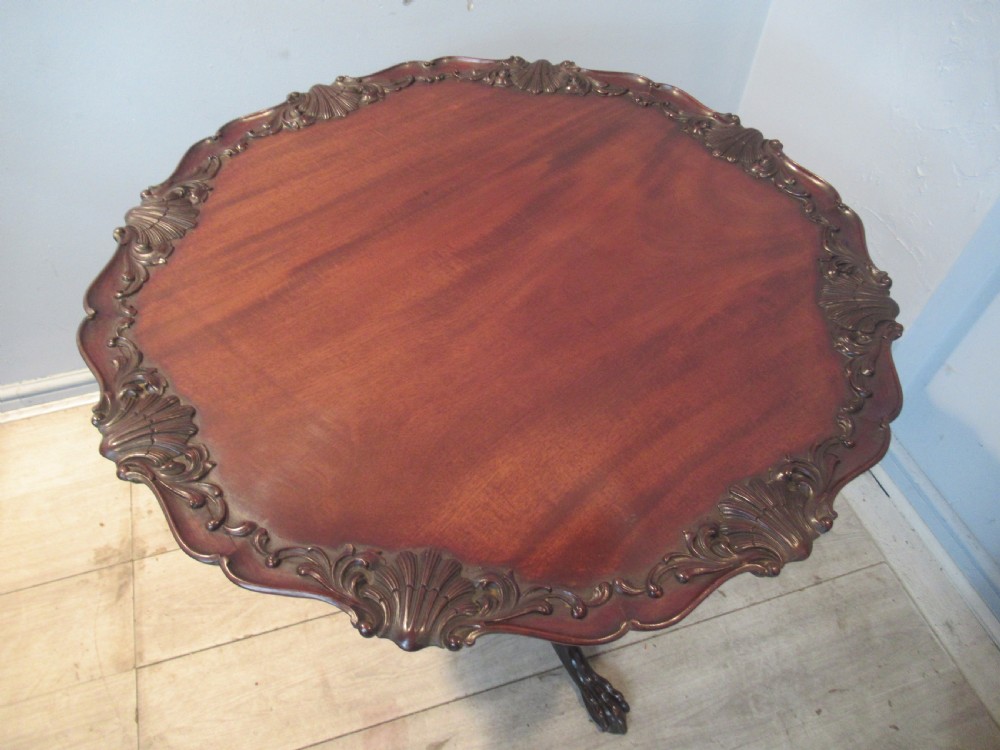 Good Georgian  style mahogany tilt top table View II