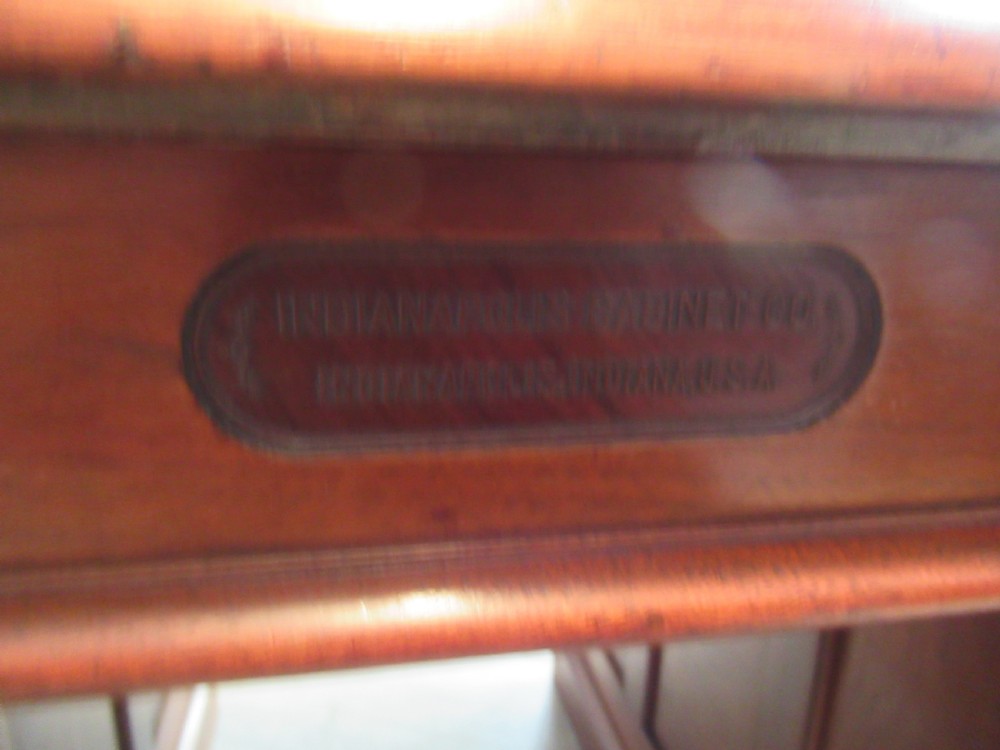 American made walnut desk View X
