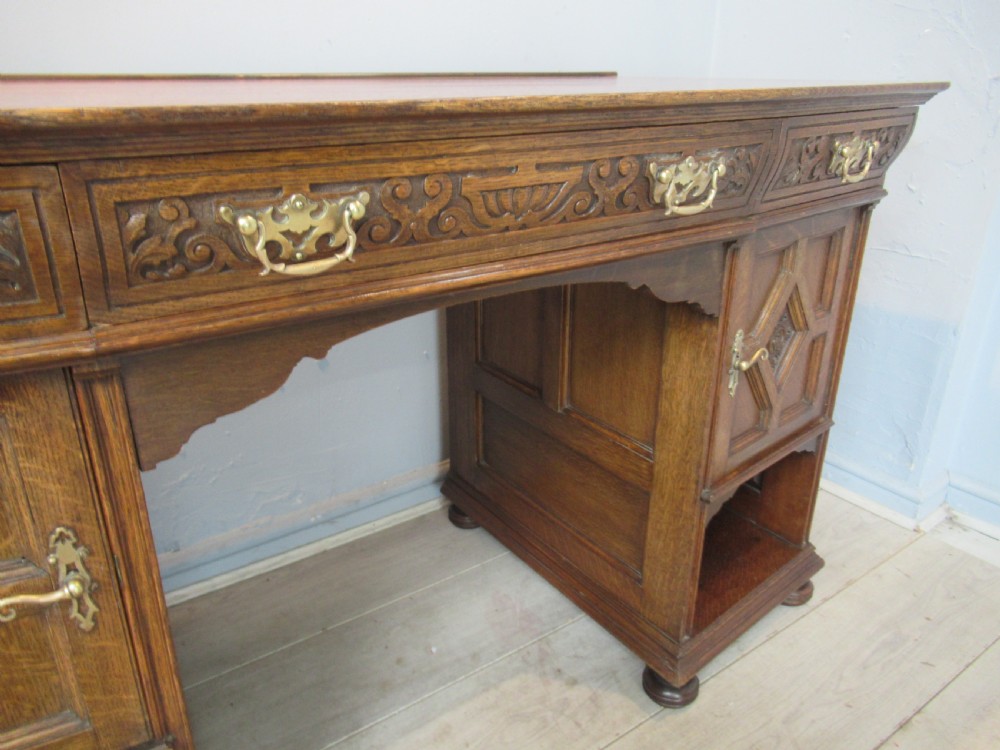 Oak knee hole desk View IV