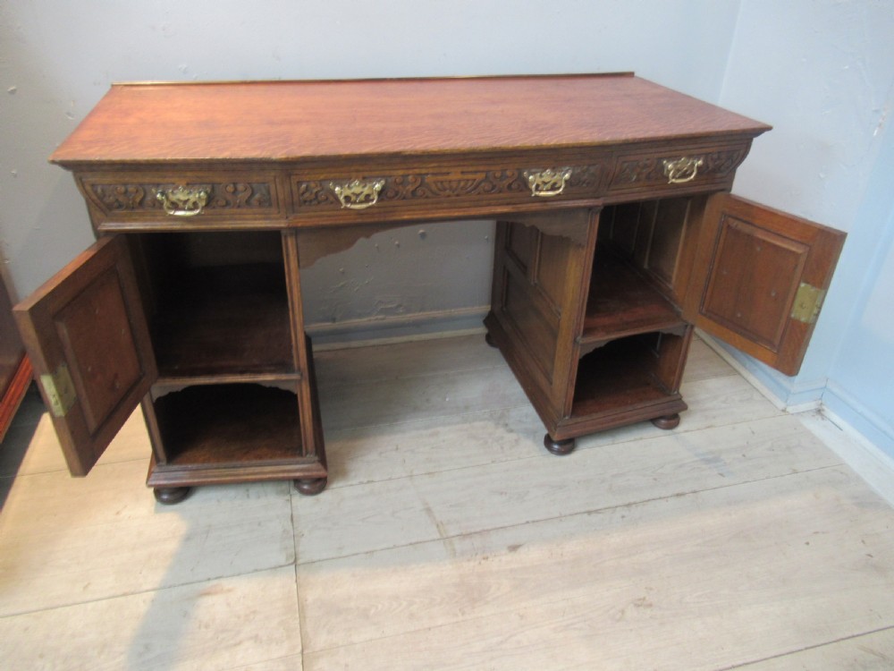 Oak knee hole desk View VIII