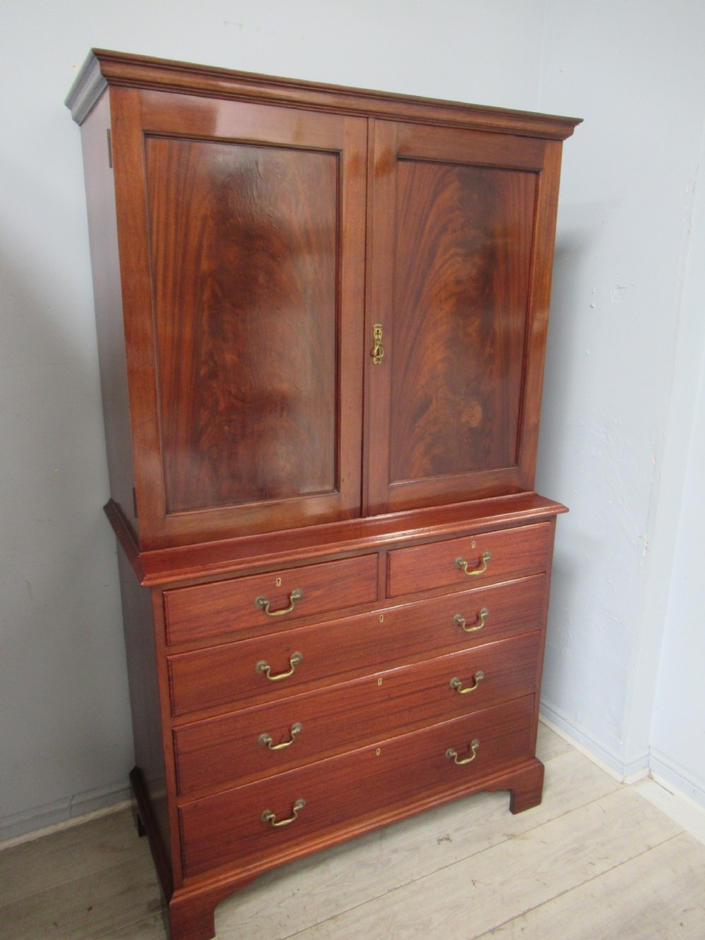  Mahogany cupboard on chest 