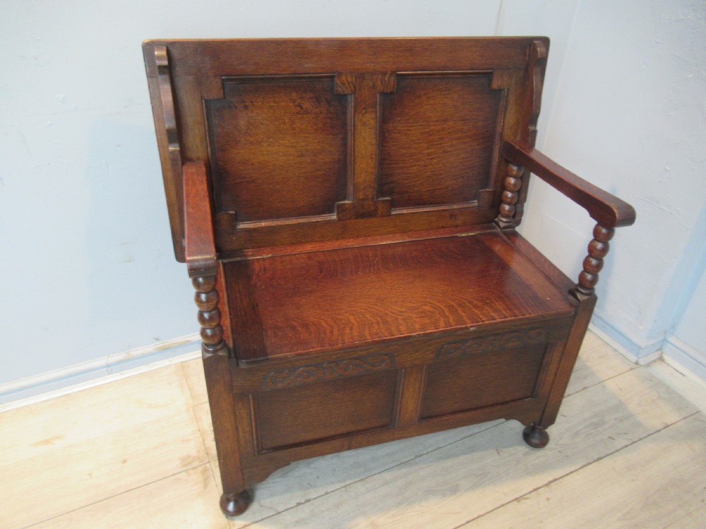 Oak  Monks bench seat View II