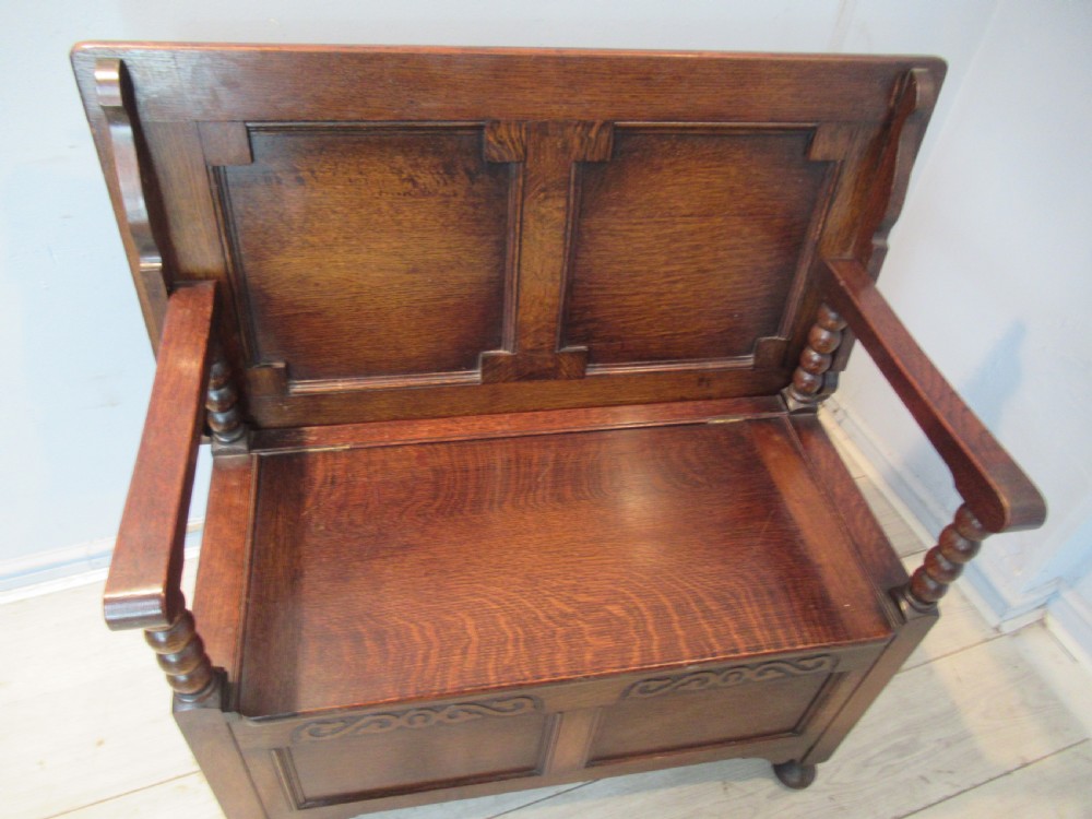 Oak  Monks bench seat View V