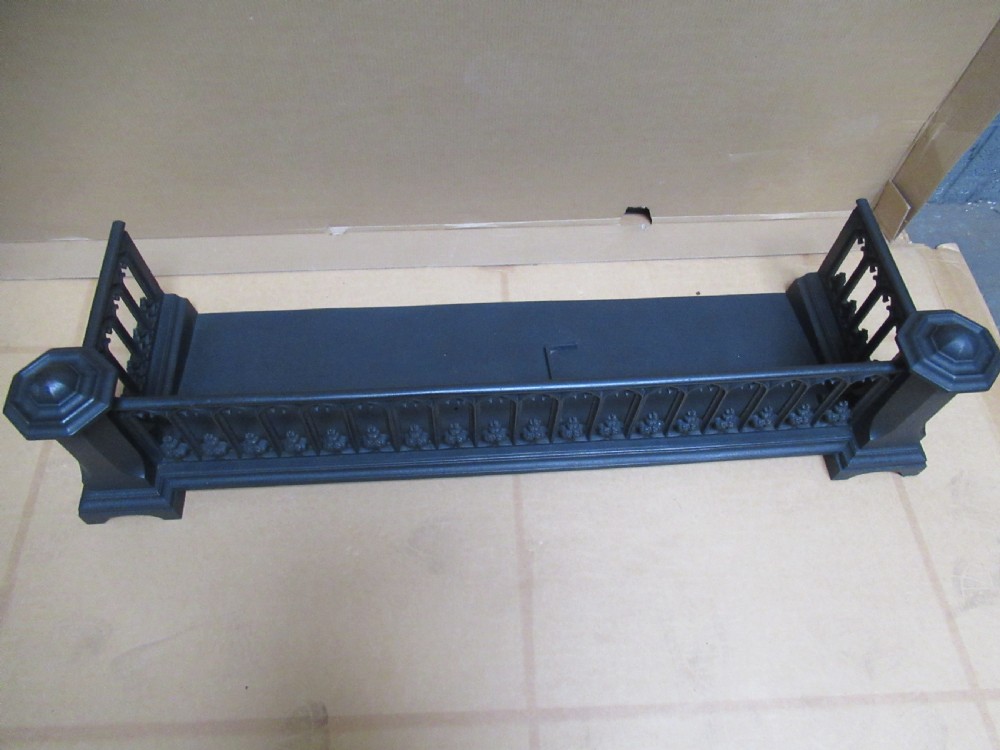 19th century large cast iron fire fender View III