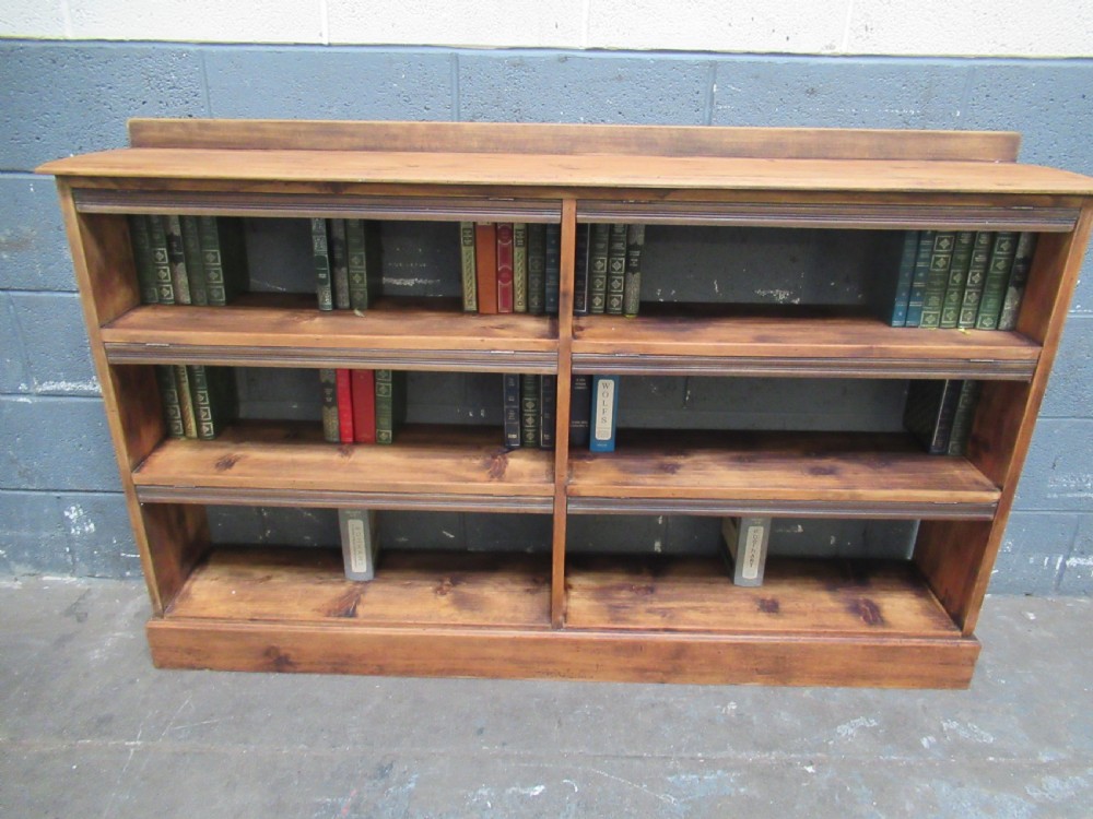 Rustic old pine open bookcase View IX