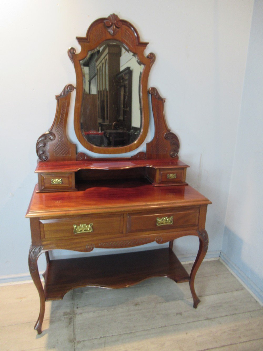 Edwardian period mahogany dressing table  View X