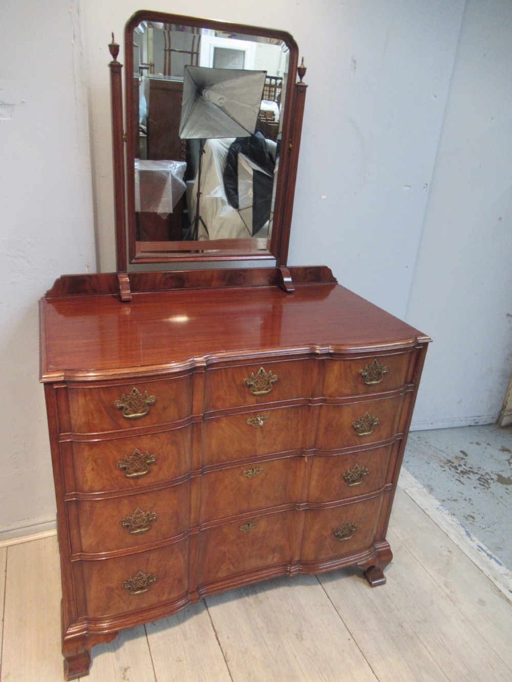 Good mahogany dressing chest by Waring and Gillows