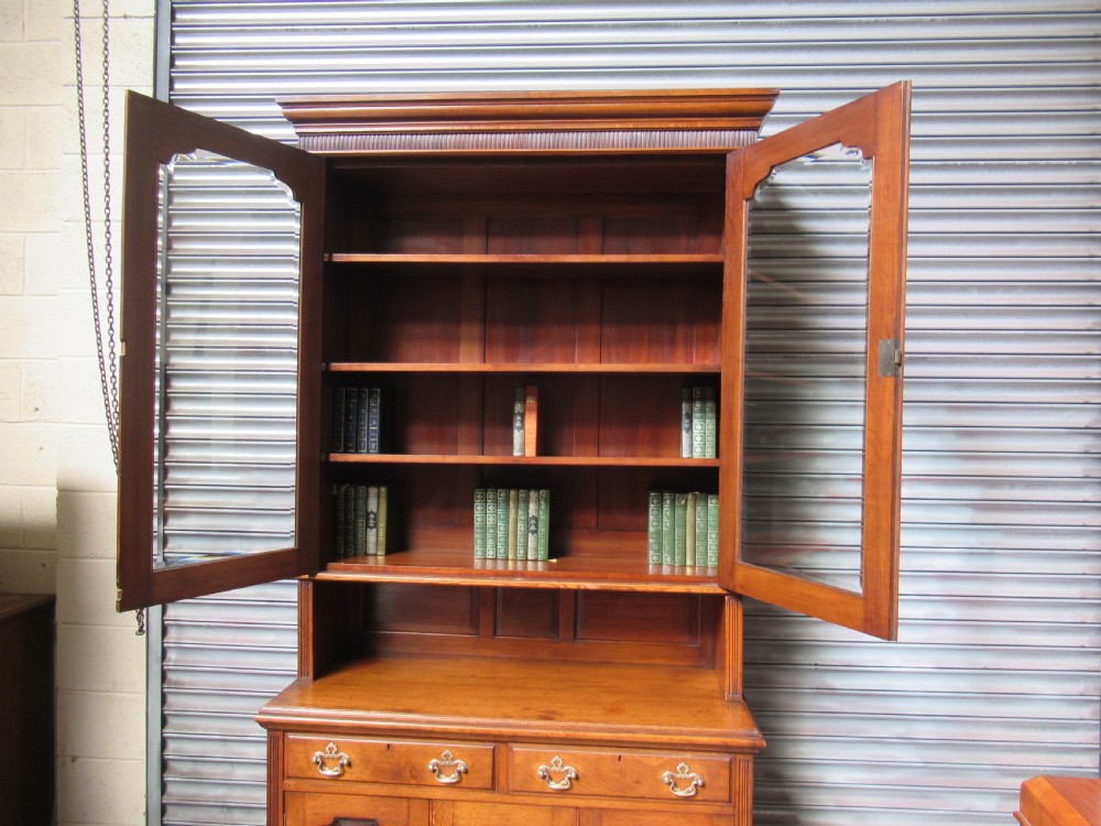 Late Victorian oak cupboard bookcase View V