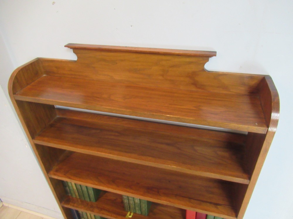 1920s oak open bookcase View V