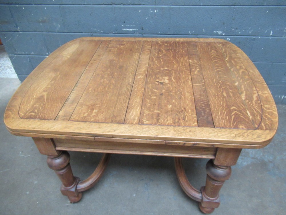 Oak Extending   dining table to seat six View II