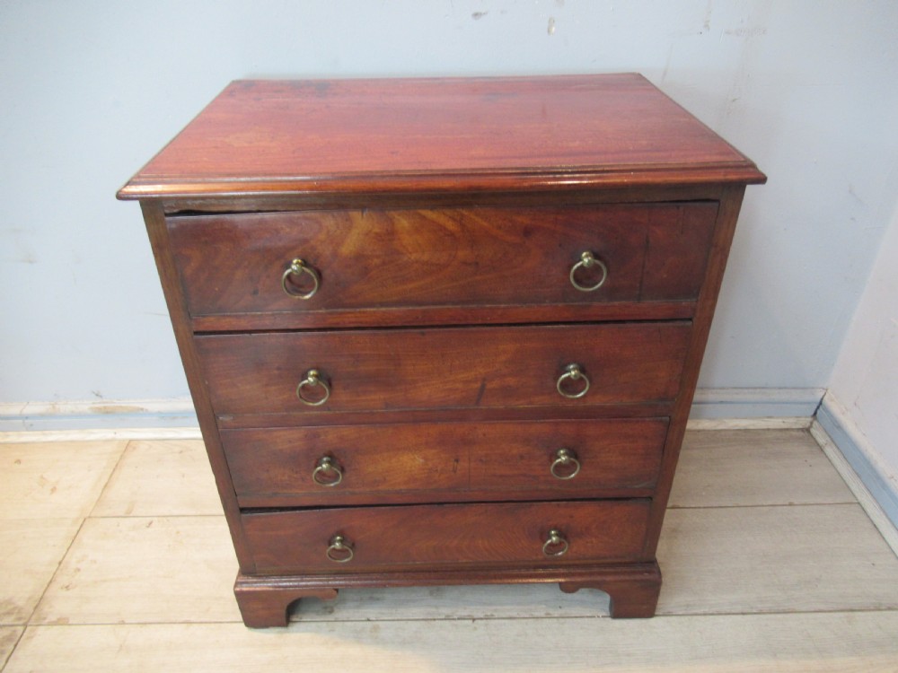 Small size Antique    Georgian period   mahogany  chest of drawers View IX