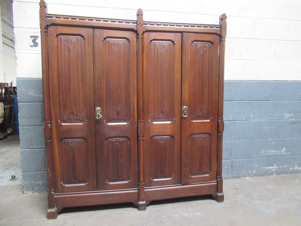 Gothic oak 19th century   Vestry cupboard View XIII