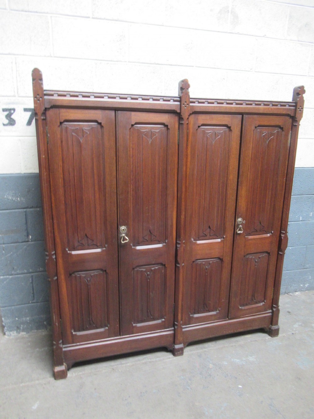 Gothic oak 19th century   Vestry cupboard