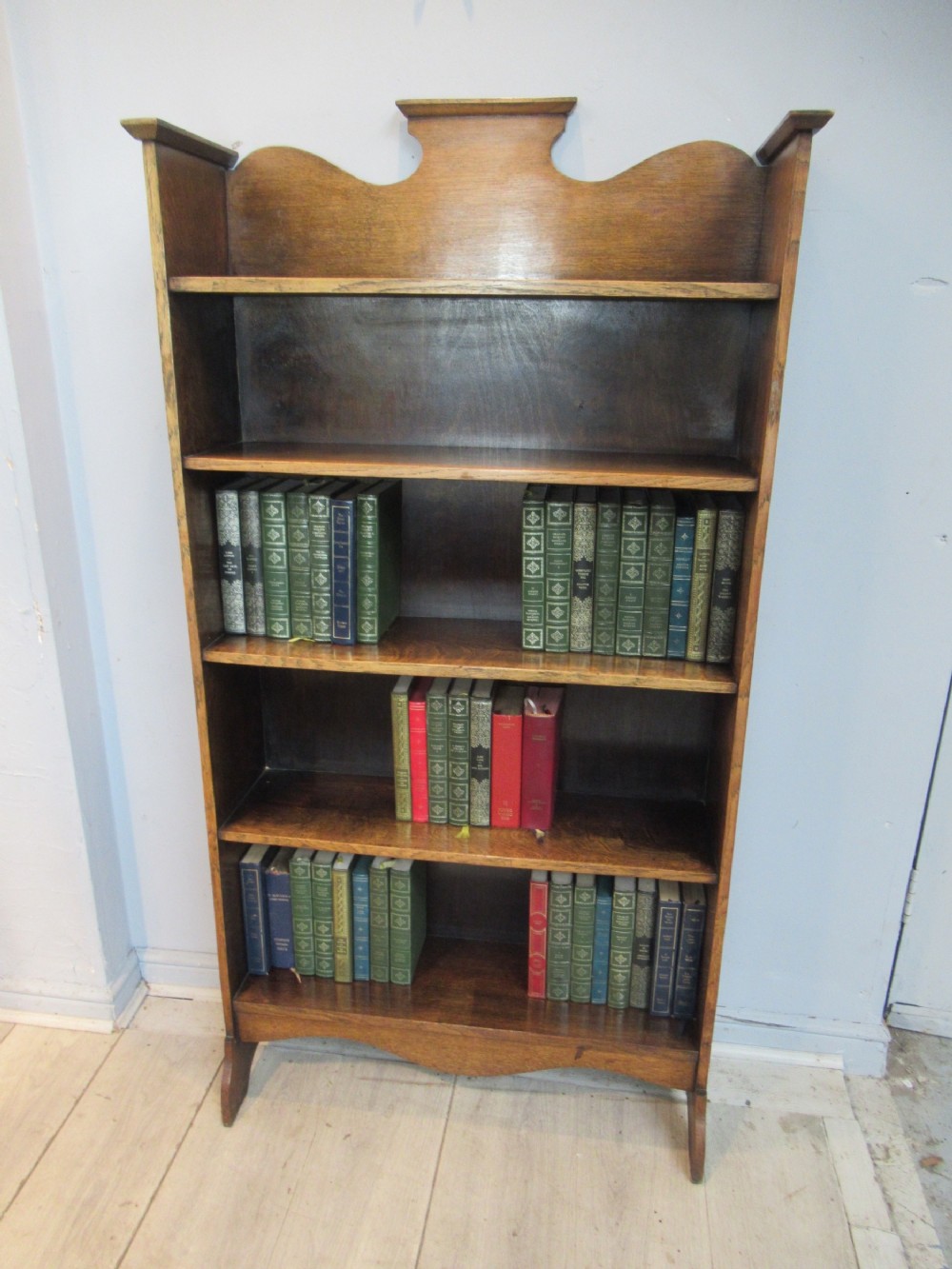 1920s   oak open bookcase 