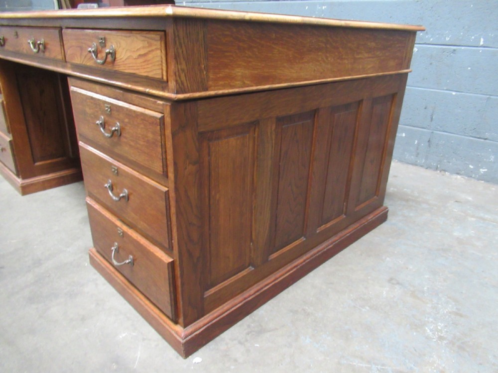 Large oak knee hole desk View III