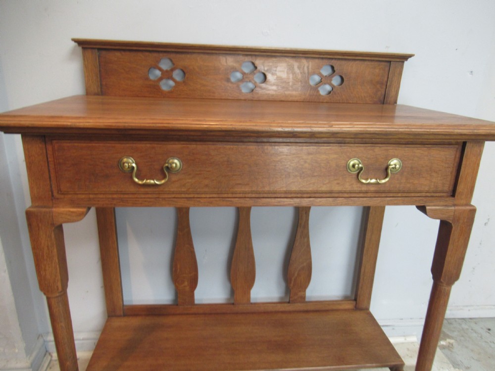 Oak  Arts and Crafts period  side  table View IV